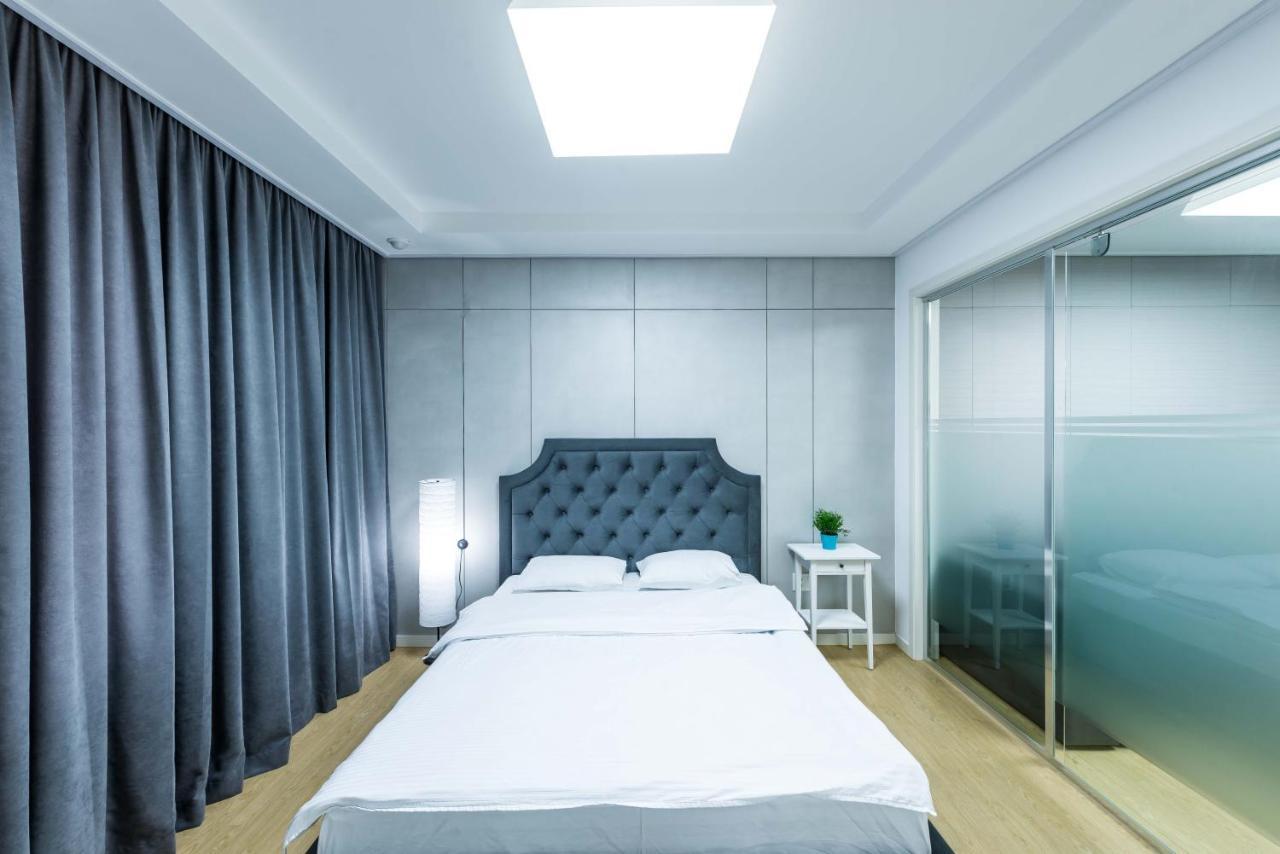Апартаменты Theaddress Highvill Lux Астана Экстерьер фото